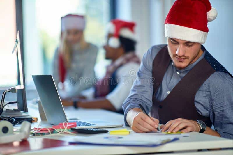 Trabajar en los feriados de Navidad y Año Nuevo